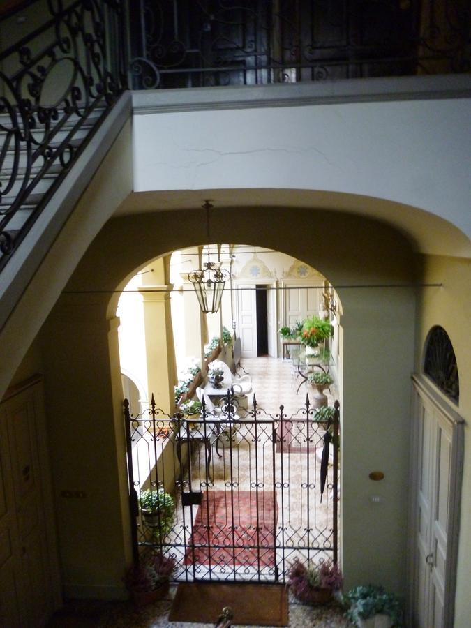 Luisa In Palazzo Bianchi